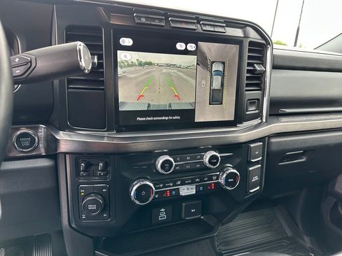 Used 2023 Ford F250 Lariat w/ FX4 Off-Road Package AWD/4WD image 17