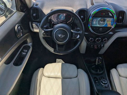Used 2023 MINI Cooper Countryman S w/ Signature Upholstery Package AWD/4WD image 14