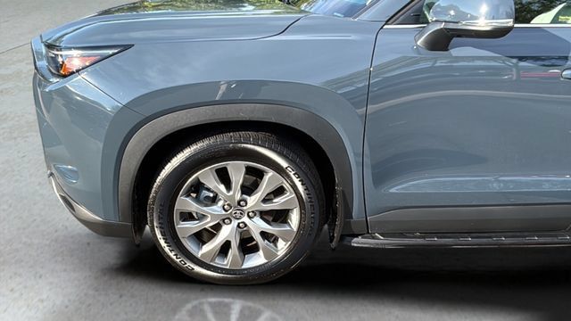 Used 2024 Toyota Grand Highlander AWD Hybrid image 41