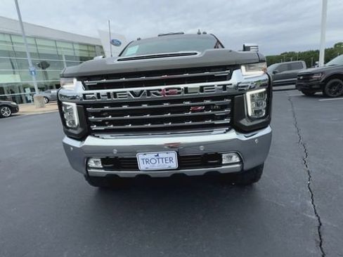 Used 2023 Chevrolet Silverado 2500 LTZ w/ LTZ Plus Package AWD/4WD image 3