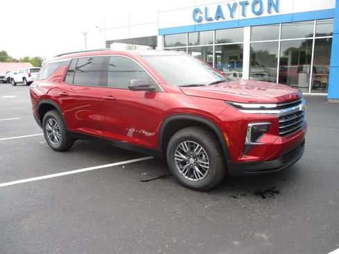 New 2026 Chevrolet Traverse LT w/ Driver Confidence Package image 9