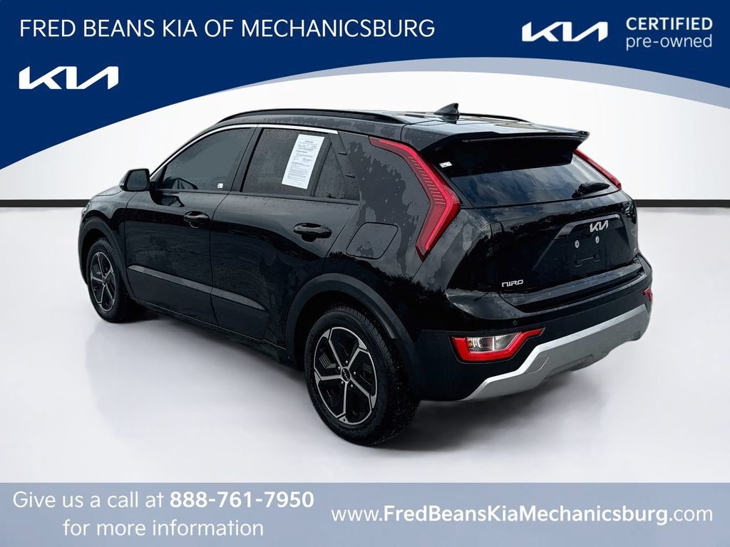 Certified 2023 Kia Niro EX FWD image 5