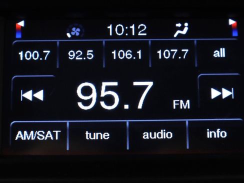 Used 2019 Dodge Journey SE w/ Connectivity Group image 18