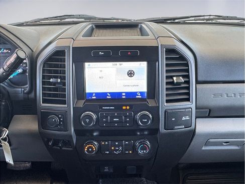 Used 2021 Ford F250 XL w/ Power Equipment Group AWD/4WD image 10