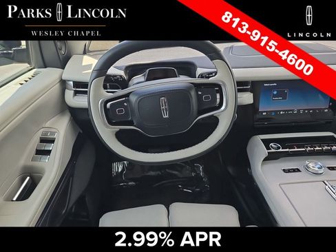 Certified 2025 Lincoln Navigator Reserve AWD/4WD image 13