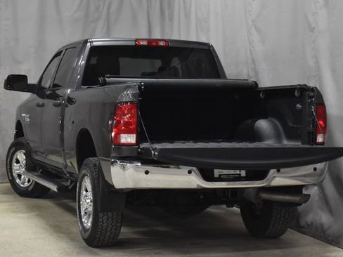 Used 2018 RAM 2500 Tradesman w/ Chrome Appearance Group image 11