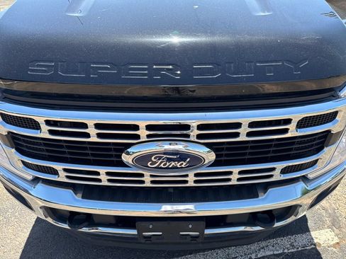 Used 2024 Ford F350 XLT AWD/4WD image 41