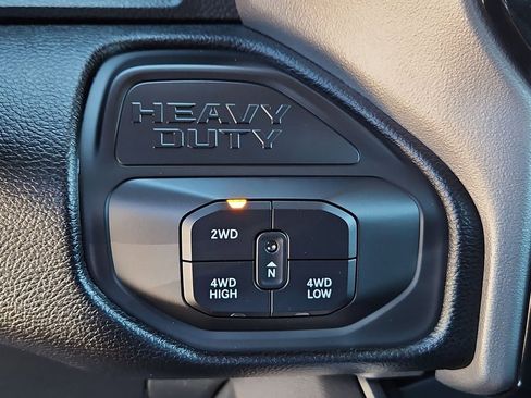 New 2026 RAM 3500 Big Horn AWD/4WD image 27