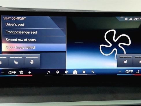 Used 2026 BMW X7 xDrive40i w/ M Sport Package AWD/4WD image 31