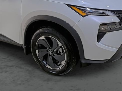 New 2025 Nissan Rogue SV image 14