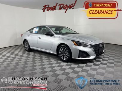 Used 2024 Nissan Altima 2.5 SV
