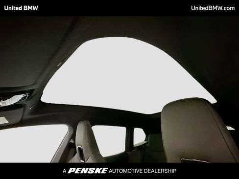 Used 2023 BMW iX xDrive50 w/ Sport Package image 12