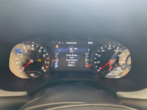 Used 2023 Jeep Compass Limited AWD/4WD image 4