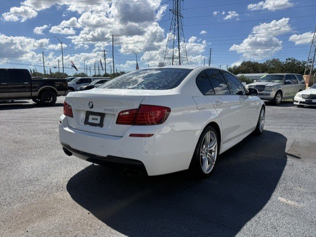 Used 2011 BMW 550i Sedan RWD image 4