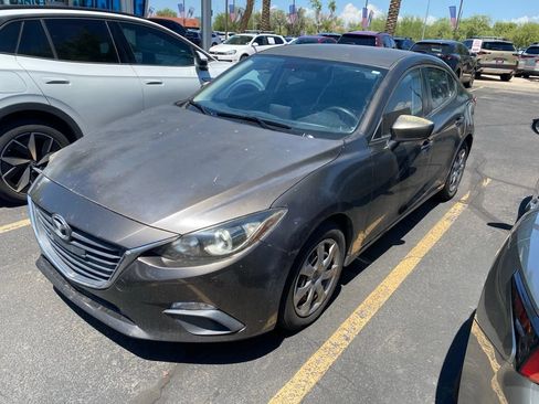 Used 2016 MAZDA MAZDA3 i Sport FWD image 1