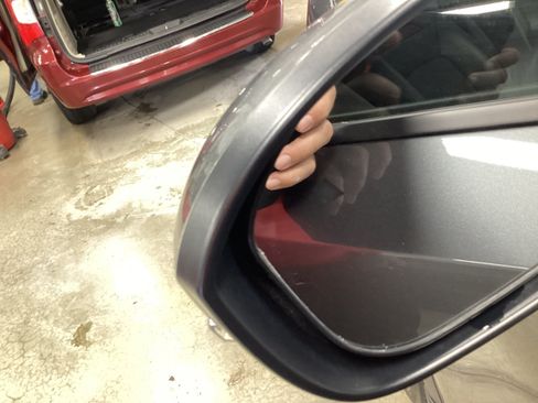 Used 2025 Nissan Kicks SR AWD/4WD image 11