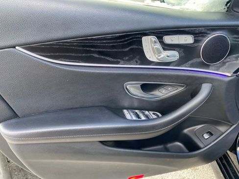 Used 2017 Mercedes-Benz E 300 E 300 image 14