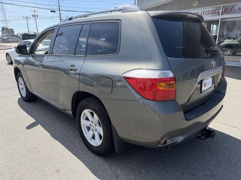 Used 2010 Toyota Highlander SE image 5