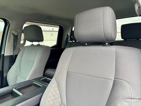 Used 2022 Toyota Tundra SR5 w/ TRD Off-Road Package image 17