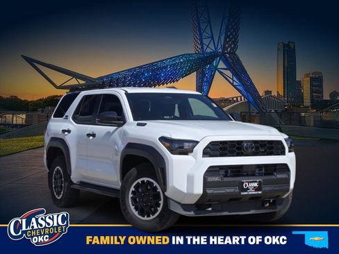 Used 2025 Toyota 4Runner TRD Off-Road image 1