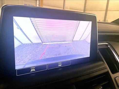 Used 2021 Chevrolet Tahoe Z71 image 20