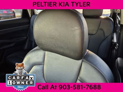 Certified 2023 Kia Sorento S image 23