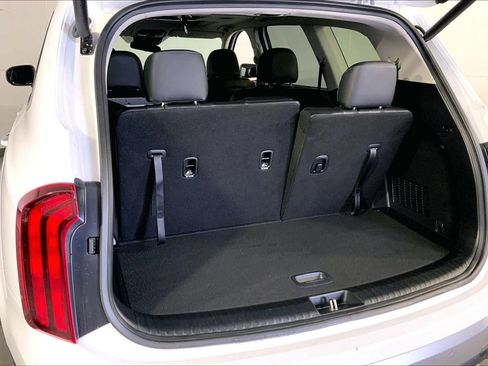 Certified 2025 Kia Telluride S FWD image 4