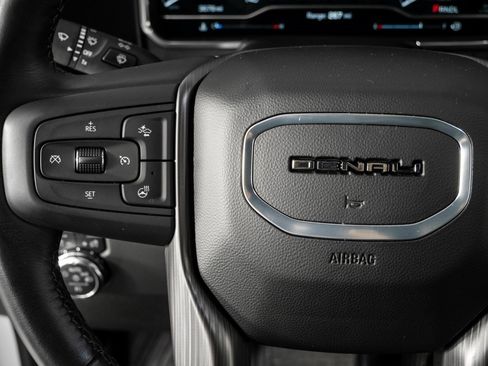 Used 2025 GMC Sierra 2500 Denali Ultimate w/ Max Trailering Package image 10