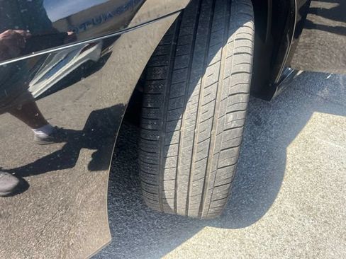 Used 2019 Nissan Sentra SR Turbo FWD image 12