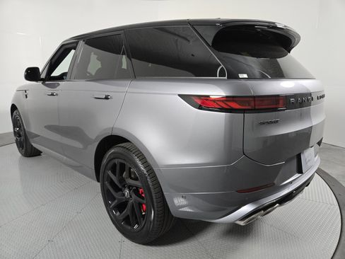 New 2025 Land Rover Range Rover Sport Dynamic SE image 14