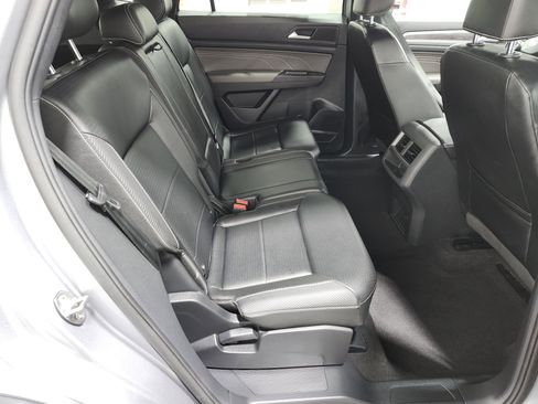 Used 2022 Volkswagen Atlas Cross Sport SE AWD/4WD image 20