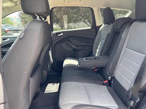 Used 2013 Ford Escape SE FWD image 30