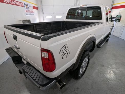 Used 2016 Ford F250 Lariat w/ Chrome Package image 7