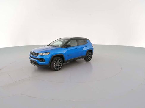 New 2026 Jeep Compass Limited image 4
