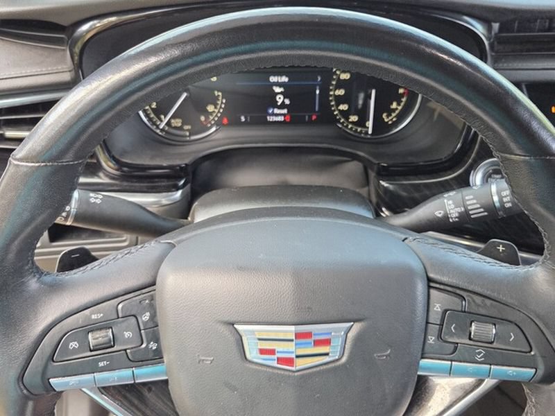 Used 2020 Cadillac XT6 Premium Luxury FWD image 23