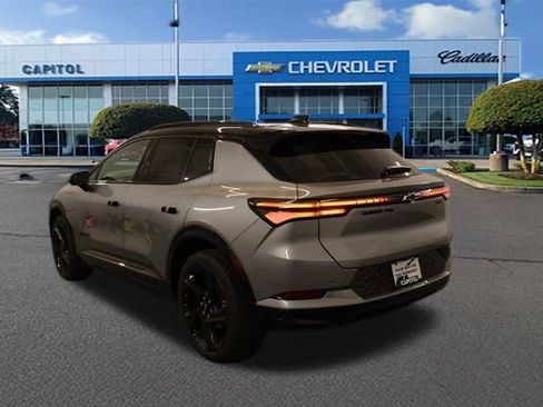 New 2026 Chevrolet Equinox EV RS image 4