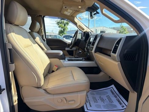 Used 2019 Ford F150 Lariat w/ Equipment Group 501A Mid AWD/4WD image 12