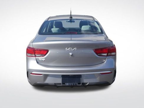 Used 2023 Kia Rio S image 7