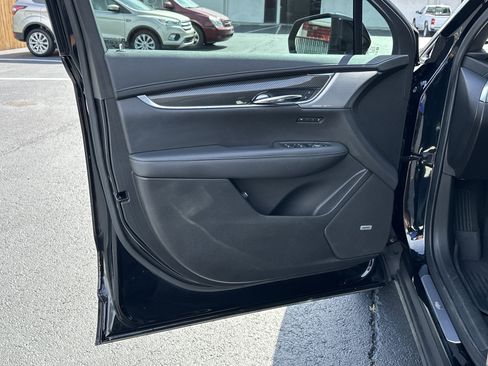 Used 2021 Cadillac XT6 Sport AWD/4WD image 10