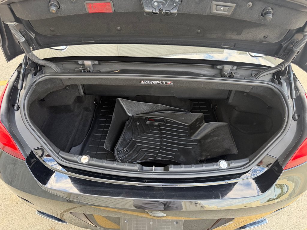 Used 2012 BMW 650i Convertible RWD image 26