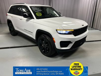 Used 2024 Jeep Grand Cherokee Altitude