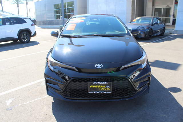 Certified 2026 Toyota Corolla SE FWD image 3