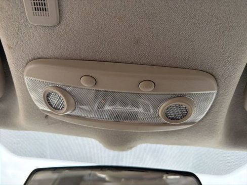 Used 2013 Ford Fiesta SE image 25