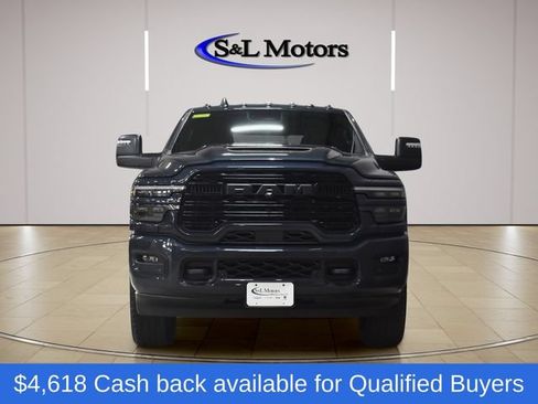 New 2026 RAM 2500 Laramie AWD/4WD image 3