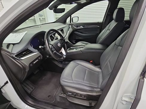 Used 2024 Buick Enclave Premium AWD/4WD image 11