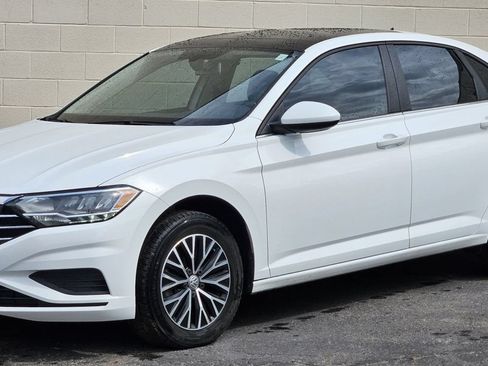 Used 2020 Volkswagen Jetta SE FWD image 1