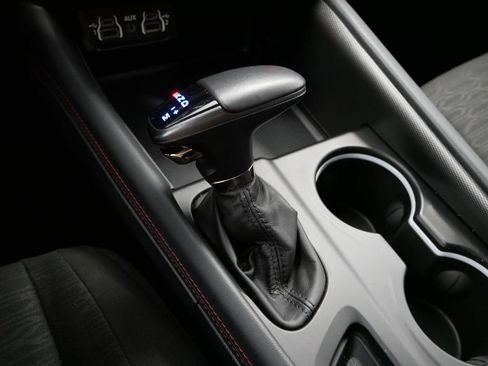 Certified 2024 Dodge Durango GT image 39