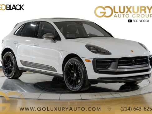 Used 2023 Porsche Macan Turbo AWD/4WD image 1