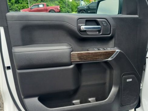 Used 2020 GMC Sierra 1500 Elevation w/ Elevation Value Package AWD/4WD image 15
