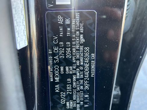 Used 2022 Kia Forte LXS FWD image 35